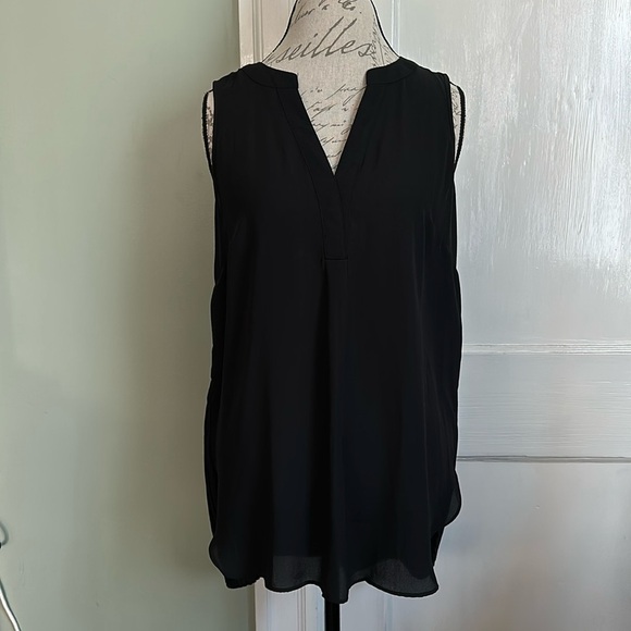 ZAC & RACHEL Black Hi-Lo Sheer Sleeveless Back Pleated Tunic Blouse - Picture 1 of 13